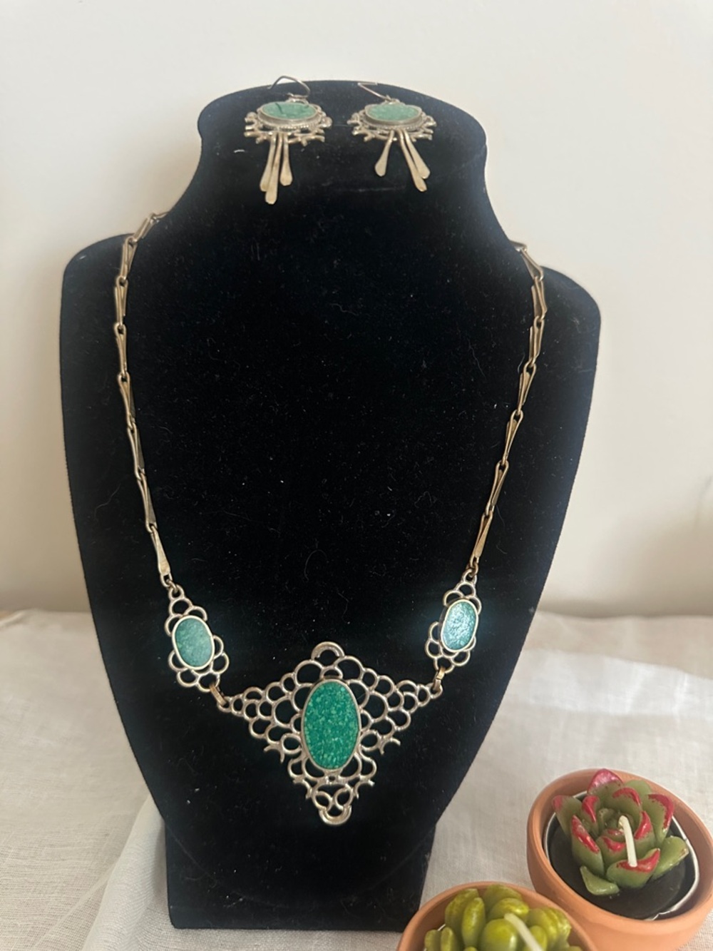 Vintage Jadeite Stone Silver Filigree Necklace and Earrings Set